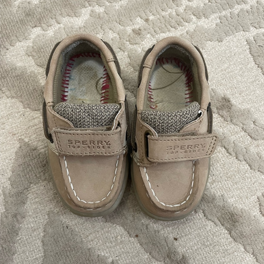 Sperry Toddler Size 5.5 Beige Loafers / Boat Shoes